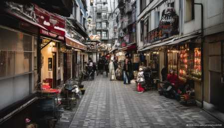 第二点，我想说的是它的灵活性。对于五金行