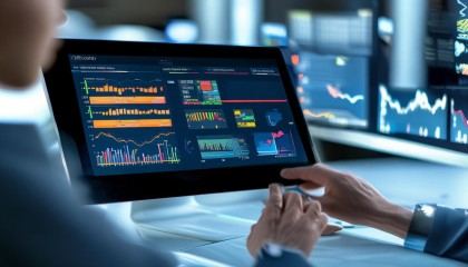 第六，辅助决策分析。系统可以自动生成销售