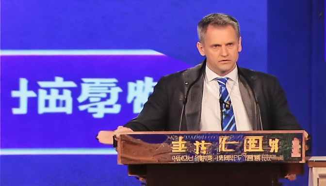 当然可以！以下是一篇以人类说话的口吻语气