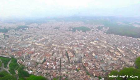 当然可以！以下是一篇以人类说话的口吻语气