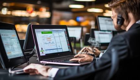 What Role Does a CRM System Play in the Car Rental Industry？