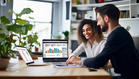 Current Development Status and Trends of CRM Software Systems