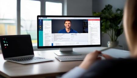 CRM Websites Worth Bookmarking