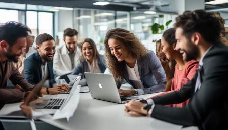 What Features Does Free CRM Offer？